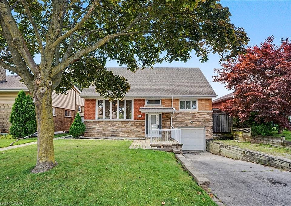 1st image of 100 Hardale Cres