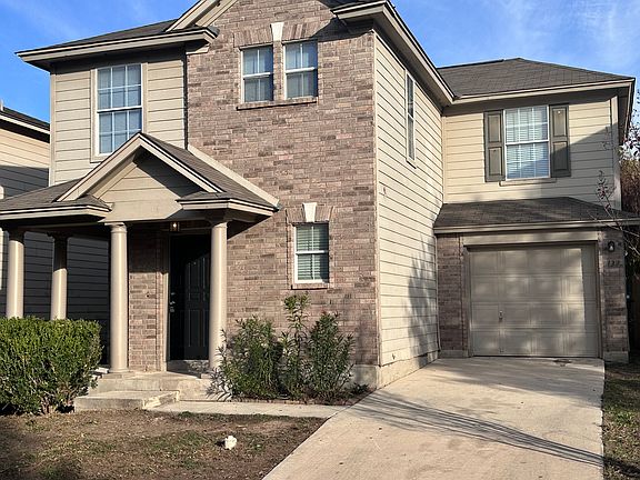 2nd image of 139 Cindy Lou Dr