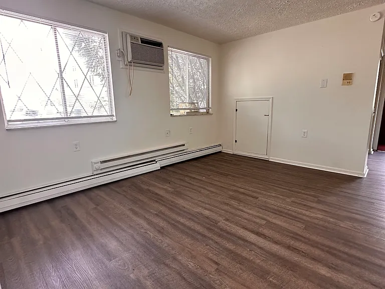 757 5th St #7-39 — Photo 13