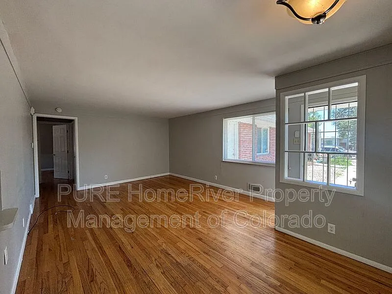 2 bed, 1.0 bath, 954 sqft, $1,675 — Photo 3