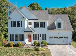 100 Jack English Dr, Middletown, CT 06457