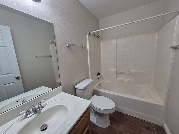 3rd image of 530 S Magnolia Ave #6