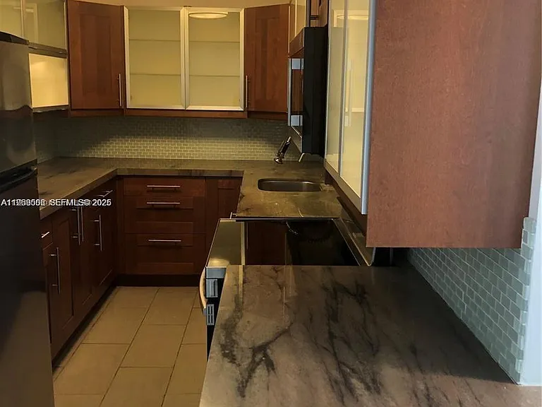 6969 Collins Ave #403 — Photo 12