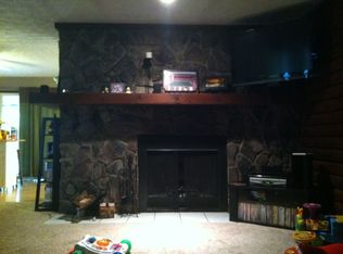 658 Chateau Dr, Cincinnati, OH 45244