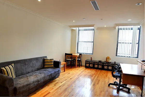 Rented by Smart City Real Estate LLC | media 20