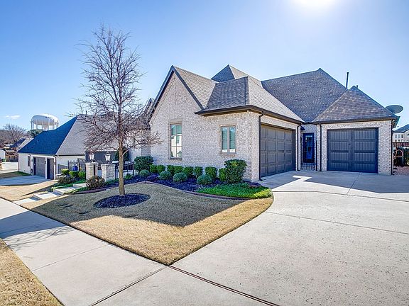 2nd image of 8708 Whitestone Rd