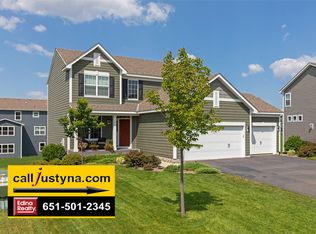 11620 Riverstone Trl, Woodbury, MN 55129