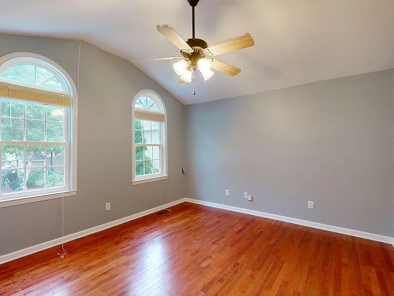221 Salty Shores Rd — Photo 28