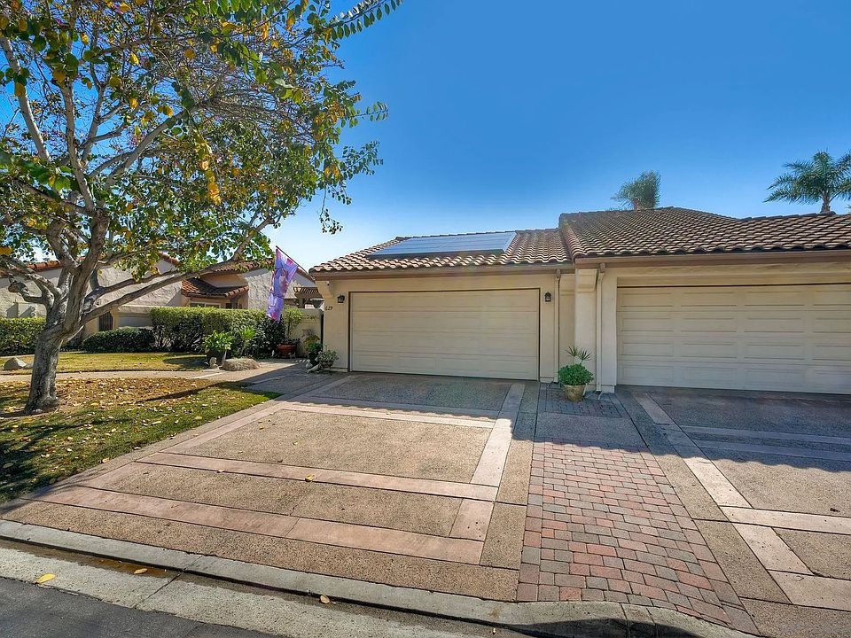 629 Concerto Gln, Escondido, CA 92025 | Zillow