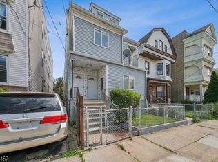 18 Ellis Ave FLOOR 2, Irvington, NJ 07111