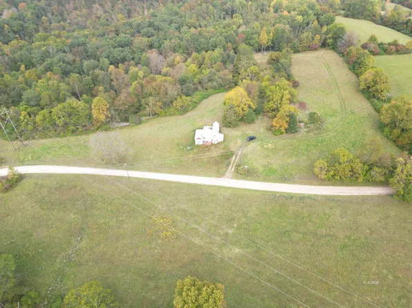 Eagle Rd, Vinton, OH 45686