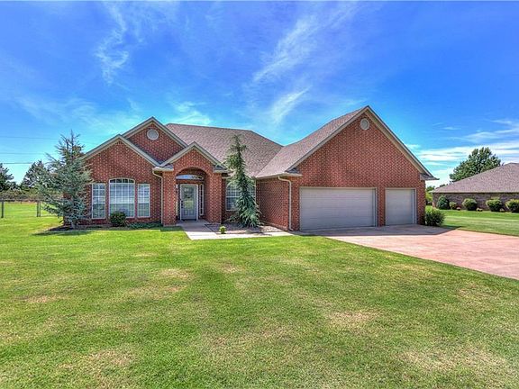 2nd image of 2108 E South Lake View Ln