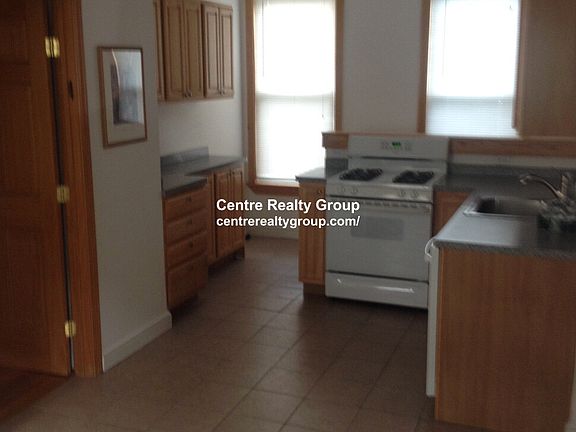2nd image of 49 Pearl St #1