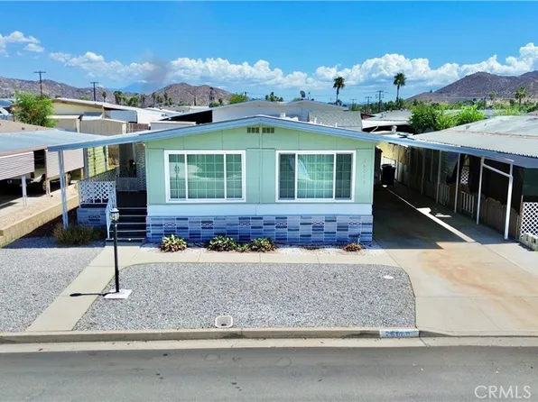 26080 Ivory Palm Dr, Homeland, CA 92548