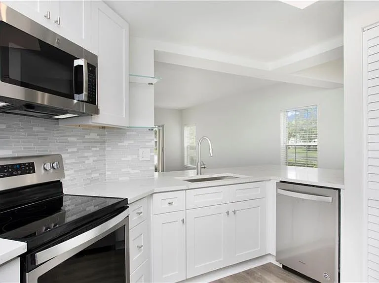6225 Bellerive Ave #1501 — Photo 11