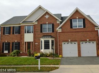 43261 Valiant Dr, Chantilly, VA 20152