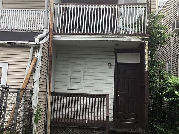 3rd image of 236 N 14th St