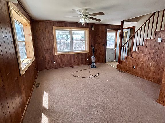 3rd image of 3482 Pond Rd #1