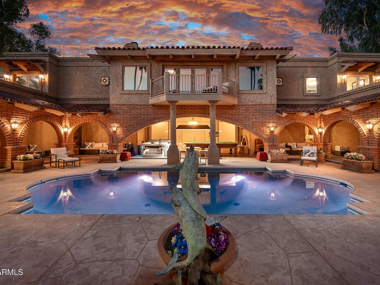 5 bed, 4.5 bath, 8006 sqft, $49,000 — Photo 1
