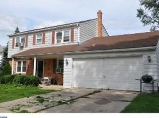 203 S Booth Dr, New Castle, DE 19720