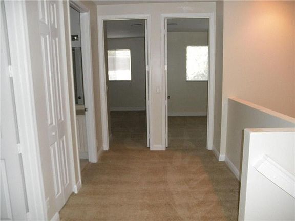 2nd image of 4276 Berkshire Wharf Dr