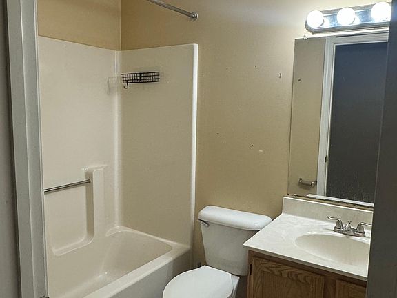 3rd image of 12 Foote St #6