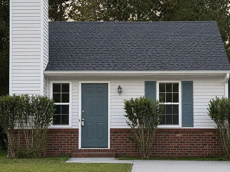 104 Glenside Ct — Photo 1