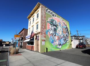 742 Broadway #1, Kingston, NY 12401
