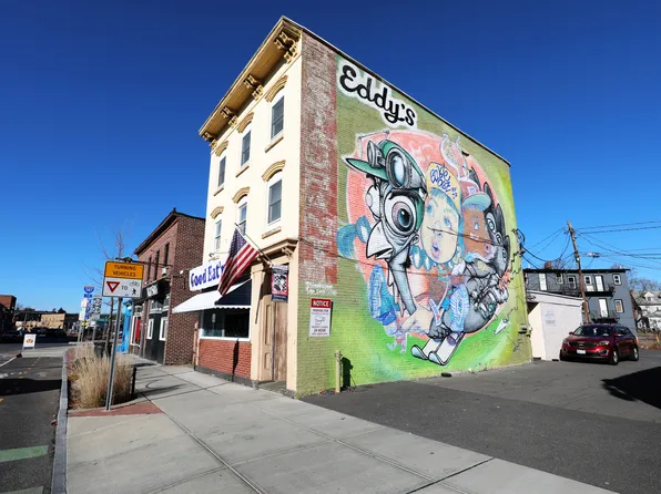 742 Broadway #1, Kingston, NY 12401