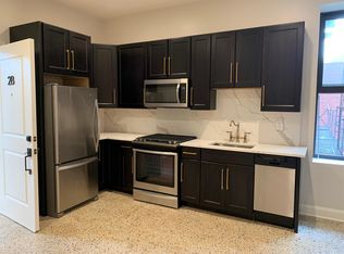 204 Lafayette St APT 2B, Schenectady, NY 12305