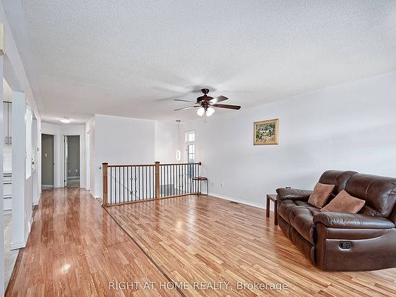 4th image of 896 Fogerty St