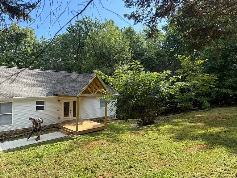 1512 Upper Sassafras Pkwy — Photo 6