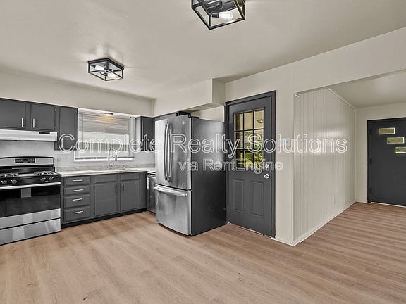 2nd image of 9516 Jannette Dr