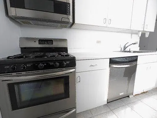 Rented by Daniel Gale Sotheby's International Realty | media 18