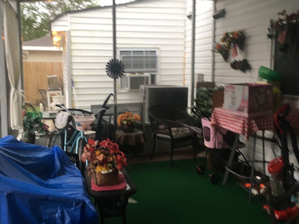 Outdoor patio 