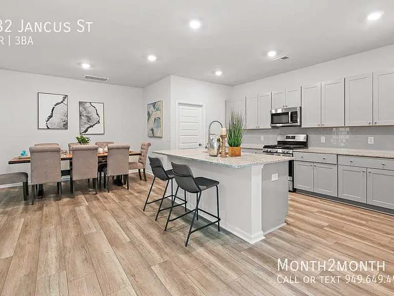 782 Jancus St — Photo 8