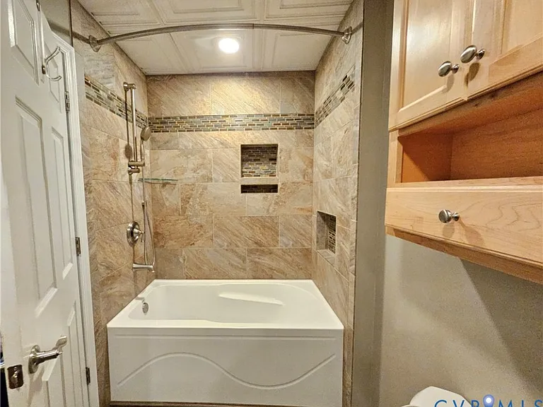 5195 Lennie Rd — Photo 34
