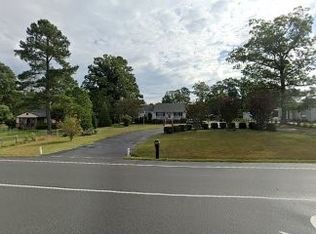 5701 Pouncey Tract Rd, Glen Allen, VA 23059