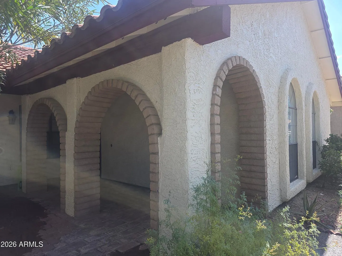 3BR/2BA Ahwatukee Home with Private Pool & 2-Car Garage $2,700/mo — Photo 2