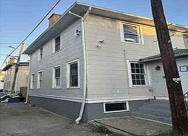 4th image of 4210 Grace Ct