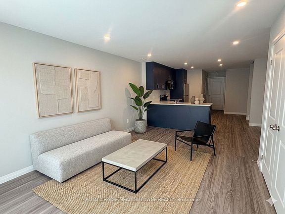 4th image of 130 Otterbein Rd #78