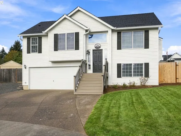 770 SW Scotsman Ct, Dundee, OR 97115