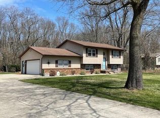 2842 S Riverwood Dr, Twin Lake, MI 49457