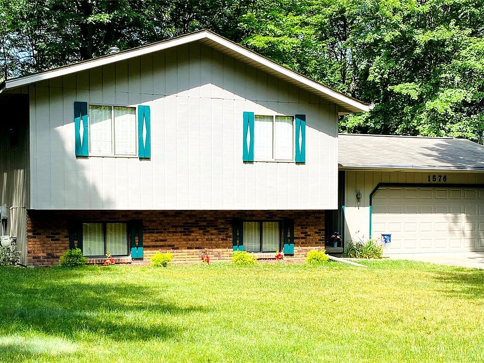1st image of 1576 Pine Knoll Ln