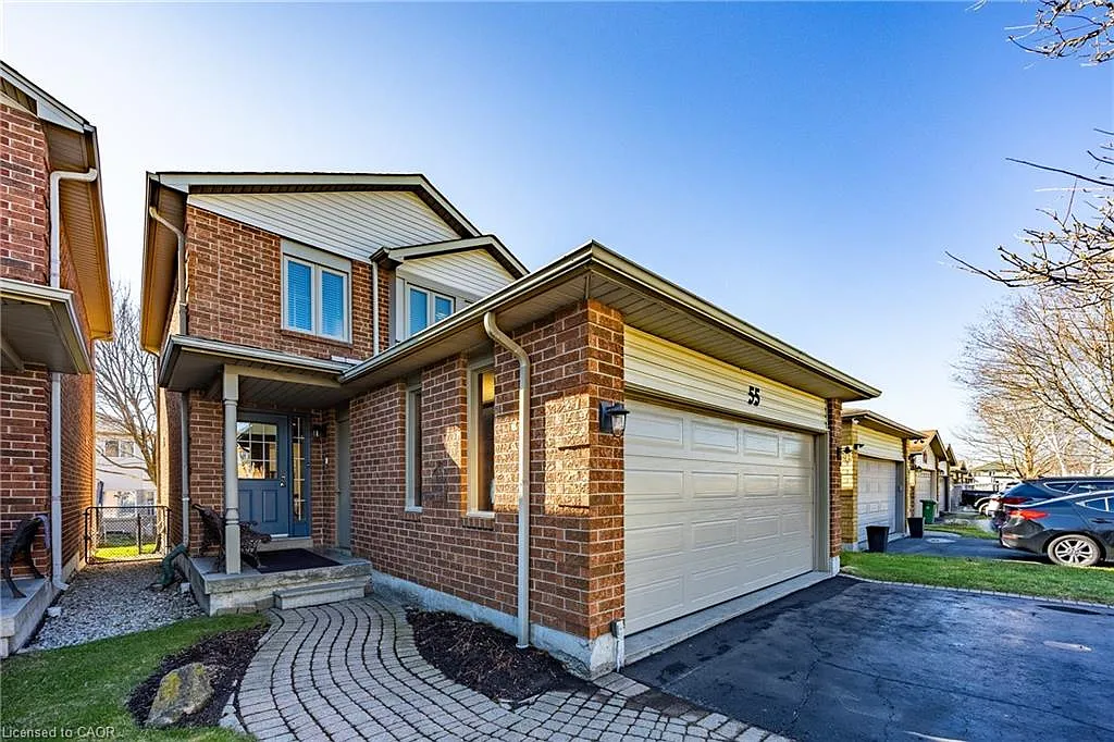 55 Grindstone Way photo 1