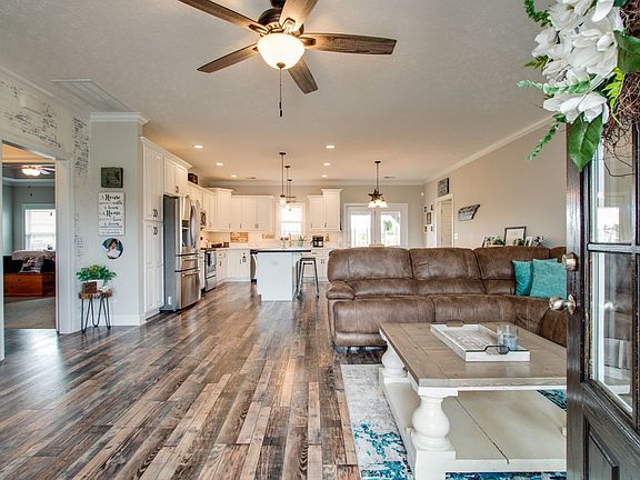 2nd image of 509 Drema Way