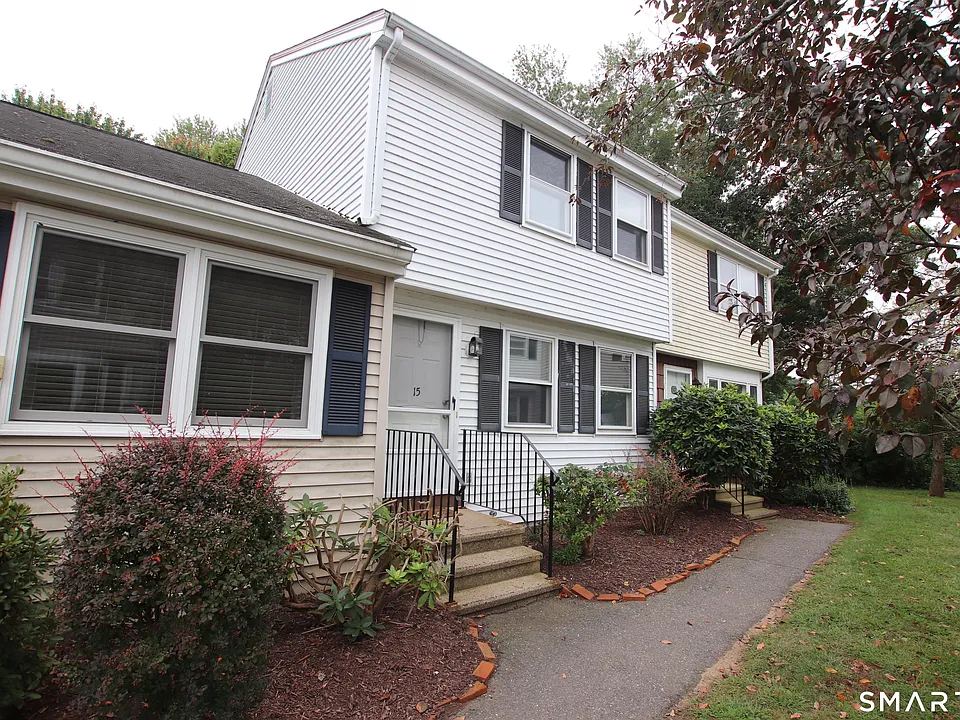 15 Persimmon Ln #15