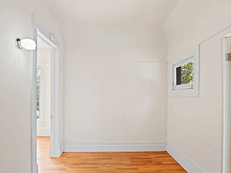 828 W Cleveland Ave — Photo 7