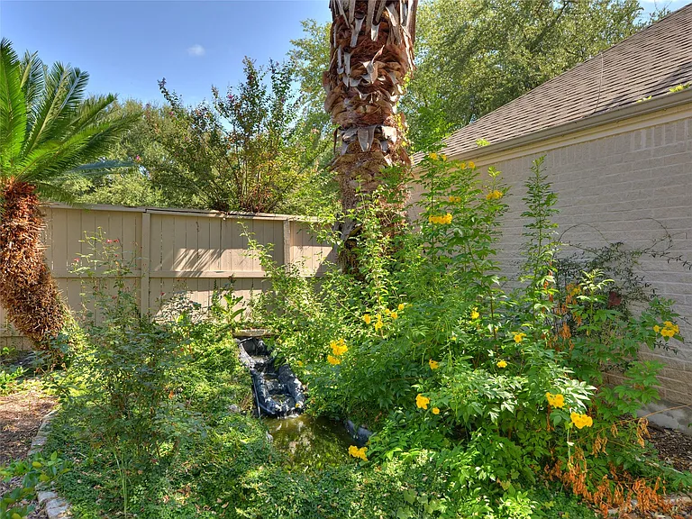 11 Troon Dr — Photo 23