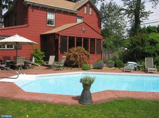 204 Wilbur Henry Dr, Florence, NJ 08518